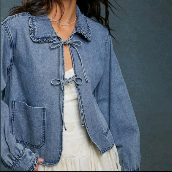 Cute Bow Front Collared Denim Jacket - Picture 1 of 4